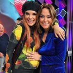 Toñi Moreno Instagram - Xoxo!!!! …. Me muero con ella. Mirad el vídeo por fa. La maravillosa @soyyomelody y @andyylucasoficial esta noche en @gentemaravillosa_tv @canalsurradiotv