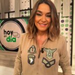 Toñi Moreno Instagram - Mi hija, después de ver todas las películas de #Disney ; “Mamá, yo no soy princesa, yo soy guerrera “. Pues su madre también. @hoyendiacstv @canalsurradiotv