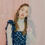 Tomomi Itano Instagram - ZOZO初のリアル店舗 『niaulab by ZOZO』に行ってきたよー🌸 何枚目がすき？🫶🏻 ここでは、プロのスタイリストさんやヘアメイクさんに パーソナルスタイリングやヘアメイクをしてもらって 自分の"似合う"をみつけられる、スペシャルな空間です😳💕 今回はあのマッシュグループとのコラボ企画✨ MASHの中では特に【FrayI.DとSNIDEL】が好きなんだけど、 今回マッシュグループのアパレル＆コスメ計14ブランドで、 私にぴったりな新しいスタイリングを提案してもらいました🎀 いつもの私とは違った新しいスタイリングで参考になった👀 niaulabでは、2時間以上1人のお客様のために貸切で、 しかもまさかの無料なの🫣🩷🩷🩷 毎月1日に翌月分の応募期間が始まるのでぜひみんなチェックしてね！ @niaulab_by_zozo #niaulab #似合うラボ