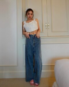 Tomomi Itano Instagram - なんまいめ？👖 denimすき☺︎ @rosyluce #Rosyluce #sscollection #newlook