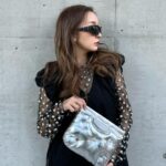Tomomi Itano Instagram - Maison Margiela✖️ GENTLE MONSTER なんまいめ？🐈‍⬛🕶️🖤 @gentlemonster #Fashion #ootd #154cm #友Style