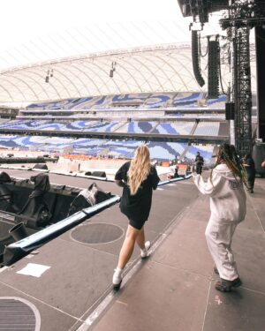 Toni Watson Instagram - Wow! Two shows down! 
That was magic, I am a freshy to this industry if you remove covid I have been here for 2.5 years playing shows. 
To play our first stadium shows with a 5 minute sound check I can only feel grateful for my crew/band/choir. You were all born for this and to have last night in Sydney be my favourite show to date well I owe it to you! My team. The crowd that made us all feel like superstars and to P!NK of course for allowing us to be apart of this incredible tour. Newcastle you're up next! We are heading there today! Where's good to eat? 

Thank you to @g.g.mcg  for capturing these memories ❤️