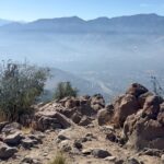 Tonka Tomicic Instagram - Bienvenido #2024 Quería comenzar el año subiendo el #manquehue muy temprano. Agradecer y decretar desde las alturas, como siempre el camino es duro pero llegar a la cumbre se siente muy bien, rodeada de naturaleza, muchas mariposas y #santiago en silencio. Que tengan un hermoso nuevo año ♥️