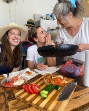 Torrey DeVitto Instagram - Touring around Israel. A trip of a lifetime. 🇮🇱 Tel Aviv • Tsfat • Nazareth and more. 🤍