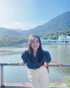 Tracy Chu Instagram - All weekends should be long, sunny and happy. ☀️🏖️✌🏻