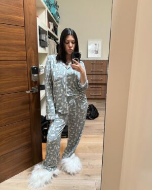 Travis Barker Instagram - Happy Mother’s Day to my best friend and partner. Our children are so lucky to have you. Thank you for filling our home with love, laughter, and joy. I love you forever and ever my wife @kourtneykardash ❤️