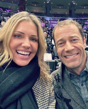 Tricia Helfer Instagram - Had a great time at the game last night.  Big thx for the fab seats and the comfy sweatshirt @lakings @blakenorman1  Can’t wait to come back!