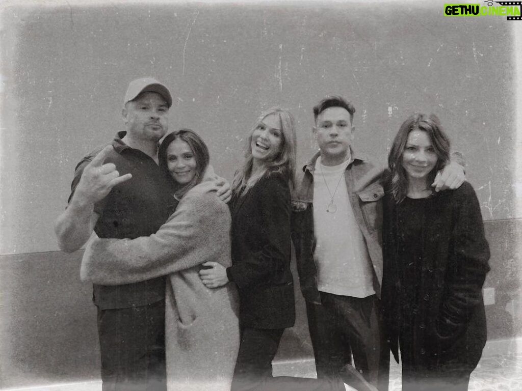 Tricia Helfer Instagram - This group always makes me smile. @creationent #chicago @laurengerman @tomwelling @lesleyannbrandt @kevinmalejandro