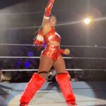Trinity Instagram - Glow Time 🇦🇹✨ #WWEVienna #WWELive #Naomi