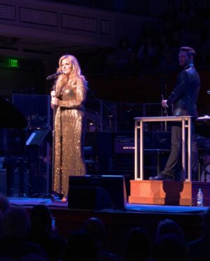 Trisha Yearwood Instagram - Night 1 is in the books and it just makes me more excited for the next 2 performances! See you TONIGHT, @nashvillesymphony! Let’s give them some of that Ol’ Blue Eyes magic!! xo 🩵