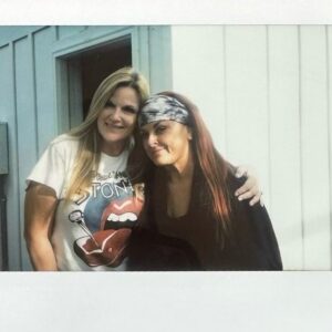 Trisha Yearwood Instagram - Congratulations to the incomparable @wynonnajudd on her Country Champion Award from the first @peopleschoice Country Awards! I am so honored to be a part of The Judds Tribute Album and you can officially hear our version “Cry Myself to Sleep” NOW! I love you, Wy!! 🩵
(Link in stories)