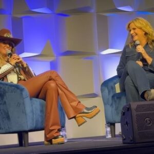 Trisha Yearwood Instagram - I got to chat with the reigning Entertainer of the Year today at @crsofficial. No big deal! @laineywilson, I called my sister right after to tell her you’re pretty cool. Thank you for today!