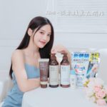 Tsai Jui-hsueh Instagram - 你們知道Kirei是什麼意思嗎？ 一直知道Kirei是美麗、漂亮的意思 後來才知道原來也有美好、潔淨的含義 很開心可以擔任這次活動的Kirei大使 一起永續循環，就是我的Kirei Lifestyle 再小的個體 都可以用點滴之力保護地球、共同創造未來永續的Kirei生活 Kirei大使=我當然也要身體力行、資源創循環 日常使用環保杯與環保吸管 帶出門買咖啡就不用再使用紙杯/吸管 減少使用一次性用品 想像未來也許還有借物便利店 大家都是「借物少年少女」，有效減少廢棄物的產生 永續、正向的循環也可以從選擇產品開始 花王推出許多友善環境的產品 🤍Bioré海洋友善超輕感高防曬乳液 擦上肌膚清爽不黏膩，黏膩悶悶OUT 還採用了友善海洋配方* ¹ 包裝也是回收樹脂製成再生瓶減塑環保* ¹ 🤍Attack 一匙靈 極效洗衣霸 一打開包裝清新香氣撲鼻而來 洗衣前拿出一條丟下去 不用浸泡、搓洗，洗衣機開啟就OK了 真的好方便👍 而且是ESG友善環境的製造與包裝方式* ² 🤍花王低敏無添加系列 使用起來溫和不刺激，清潔力足夠 無矽靈、色素、礦物油 使用起來真的好安心 瓶身使用環保回收樹脂製瓶* ³ 和我一起成為Kirei大使，想像未來，共創Kirei Lifestyle吧！ 在留言處下方留言Tag一位好友 『我想像的未來Kirei永續生活是________』 就有機會抽到『Bioré海洋友善超輕感高防曬乳液x1 Attack 一匙靈 極效洗衣霸7入x1』，共抽出5位幸運兒喔 現在就加入花王Kirei生活LINE官方帳號， 完成投票互動拿3點Kirei點 還有更多玩得/兌得/買得Kirei點活動好康～ #花王Kirei大使 #KaoKireiLifestyle #Kirei未來一起想像 #花王Kirei美好永續生活 *1海洋友善配方- 本產品無添加塑膠微粒、色素等成分，考慮到對海洋其他潛在危害 *符合美屬維京群島法規所設計。 *1 兼具防曬和環境永續，採用回收樹脂製成再生塑料瓶、FSC 森林認證紙材，減塑包裝守護地球！ *2 成品體積較小，減少運送產生CO2；包裝方式使用袋裝，減少塑膠包材 *3 環保包裝-環保回收樹脂製瓶：此產品瓶子使用100％回收料製瓶，包含壓頭標籤等配件整體容器塑膠使用回收料占比為67％