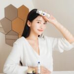 Tsai Jui-hsueh Instagram - 一鍵開啟 少女白嫩肌✨ 身體美白乳超有名的妮維雅 現在也加入臉部保養市場~ 推出LUMINOUS630淡斑煥白系列 其中最重要的L630成分 是妮維雅用10年研究從5萬種成分塞選 找到編號630是最有效的美白淡斑成分 不只是妮維雅專利 更是有衛福部認證有效的成分 兩週使用體驗下來 肌膚水嫩超透亮像睡了一場美容覺 除了整體膚況提升 肌膚的透亮程度真的很滿意~ 而且全系列都很清爽 夏天想要簡單保養 就可以用L630系列解決! #L630淡斑精華 乳液質地推開非常水潤 伴隨著清新的輕綠花園香調 真的超療癒~ 還有玻尿酸強力幫肌膚補水 以及維他命C E 黑斑、色素沉澱、暗沉、乾紋、蠟黃 通通Byebye 而且無添加礦物油、防腐劑 敏感肌也可以安心使用 不用怕用完會反黑或脫皮唷 #L630亮眼霜 質地水潤清爽 輕輕用手指就能點開吸收 添加活力咖啡因子與維他命C 眼周的黑眼圈、暗沉都能改善 #L630封白霜 保養的最後一個步驟 乳霜質地推開也是水潤好吸收 添加微分子玻尿酸與乳木果油 可以很好的鎖住肌膚的水分 讓肌膚透亮白皙 趕快一起來試試看 妮維雅全新LUMIINOUS630淡斑煥白系列 讓肌膚煥然一新 5/16前康是美全系列買一送一 送禮、自己留著保養都很適合哦！ ✨買一送一 #L630淡斑精華 1499 #L630亮眼霜 #L630封白霜 999 ✨迷你L630淡斑精華10ml換購價199 ✨線上買還有折扣和好禮 滿499送LED隨手鏡、滿2000折200 買L630淡斑精華30ml兩件 就送Q10面膜(市值$70)&精華10ml(市值$499) @nivea_tw #妮維雅 #L630淡斑精華 #LUMINOUS630 #綻放無瑕淨白光 #L630 #敏感肌適用