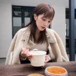 Tsubasa Honda Instagram - 🍛 中辛と甘辛のあいだぐらい派。