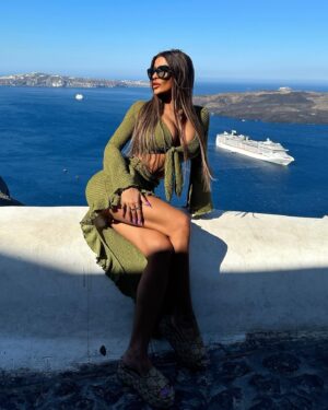 Tuğçe Özbudak Instagram - So blue-tiful🦋💙🧿