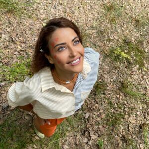 Tuğba Melis Türk Instagram - #mollyiletommy #gözde 🧚🏽‍♀️ 🎬
