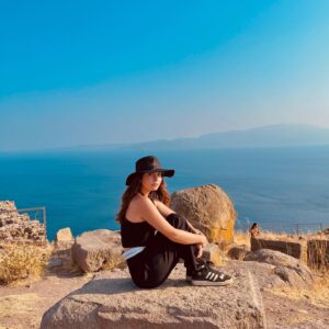 Tuana Naz Tiryaki Instagram - ⛱️✉️🪭🪅
