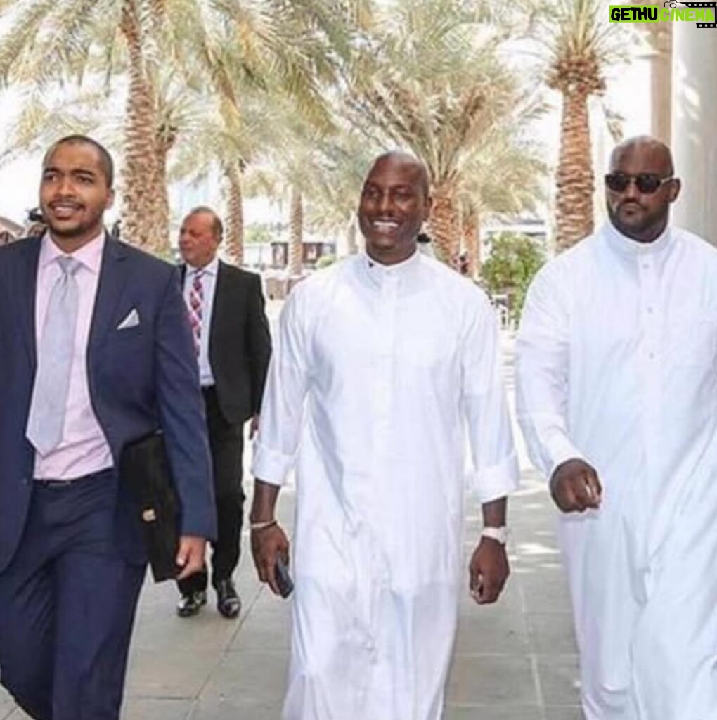 Tyrese Gibson Instagram - MAY 13th…….. It’s official I’m headed to Kuwait!!!!!! Respectfully I feel the need to send some very special love ❤️ and light to the Al Jabar family and the ruler Sheikh Mishal Al-Ahmad Al-Jaber Al-Sabah for building one of the cleanest safest cities…. As stated I’ve wanted to come to Kuwait since I was 25 years old lol omg I’m getting old lol…. I can’t wait to visit the GRAND MOSQUE, the museums, and indulge in the local cuisine and culture!!!!! I have been very stressed lately dealing with this never ending divorce the Middle East is my HAPPY PLACE!!! So I can’t wait to get there! I have a few very special meetings set up on my arrival. Unfortunately I will only be there for 2 maybe 3 days max! :( So really hoping that I get a chance to meet good people, with good vibes and energy. I really really want to experience Kuwait through the lens of someone who is willing inshallah to show me around and show me the best of Kuwait.! I am over the moon excited right now this opportunity almost went away five times and it kept coming back and now it’s VERY real…. For the beautiful people of Kuwait, who stepped in and helped me to arrange this visit…. I will at your request leave your name confidential! Shout to my brother @sahleg it happened bro…. I’m on my way! Let’s goooooo!!!!!!!!!! A little birdie just told me that one of my favorite HEAVYWEIGHT boxers, especially because he’s so vocal and outspoken about his beautiful marriage and family and how much he loves God TYSON FURY is fighting and Saudi Arabia on May 18! Inshallah!!!!! I really hope to also see you there for the fight!!!!!! In closing I wanna offer my sincere condolences to the Kuwaiti people, Islamic and Arab nations and the people of the world to for the recent loss of Sheikh Nawaf al-Ahmad al-Jaber al-Sabah! May his soul rest! O God, forgive him and have mercy on him, keep him safe and sound and forgive him, honor his rest and ease his entrance; wash him with water and snow and hail, and cleanse him of sin as a white garment is cleansed of dirt. O God, give him a home better than his home and a family better than his family. Amen!