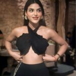 Unika Ray Instagram - Love looked good on her, she wore it like a loaded gun❤️ #unika #love #blackismyhappycolor #nighttoremember
