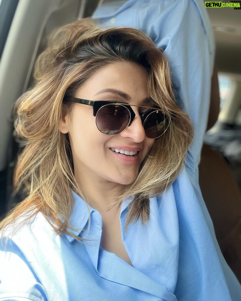 Urvashi Dholakia Instagram - Not all posts need captions ! 🧿 .. if u want to write one for me then let me know in the comments 😘 : : #urvashidholakia #candid #nofilter #photographs #selfie #selfietime #moments #blessed #gratitude #love #❤️