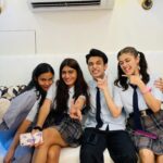 Urvi Singh Instagram - Jazz here 💅🏻 with my squad! Wrapped up Crushed new season shoot!🫶🏻🫶🏻🫶🏻 see you soon! #BTS #Memories #ShootLife #CrushedComingSoon #CrushedS2 #AmazonminiTV #CrushedonAmazonminiTV @amazonminitv @dicemediaindia @anupriyacaroli_@naman.33 @aadhya_anand @arjun_deswal @cinemawalenawabsaab @kurundkarmandar