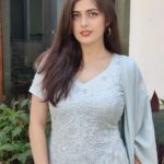 Urvi Singh Instagram - The world🌍 will be a better place without me🥹, that is why I have to keep on living🥀.