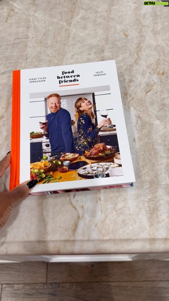 Uzo Aduba Instagram - Started the year off with this delish spin on a salmon dish from @jessetyler and @juliebethtanous cookbook, Food Between Friends. Suuuper tasty and easy to make. Would definitely recommend. Radio Play: Midnights by @taylorswift Dope record start to finish. It was a good night indeed ❤️. #CookingWithUzo