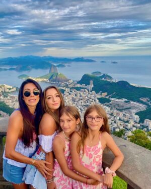 Valentina Oliveira Instagram - a paradise called RIO🌞💙🇧🇷