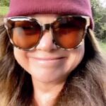 Valerie Bertinelli Instagram – 🌧️🌦️☀️🤍
Be your own ‘knight in shining armor’ ✌🏻🤍
Love you!