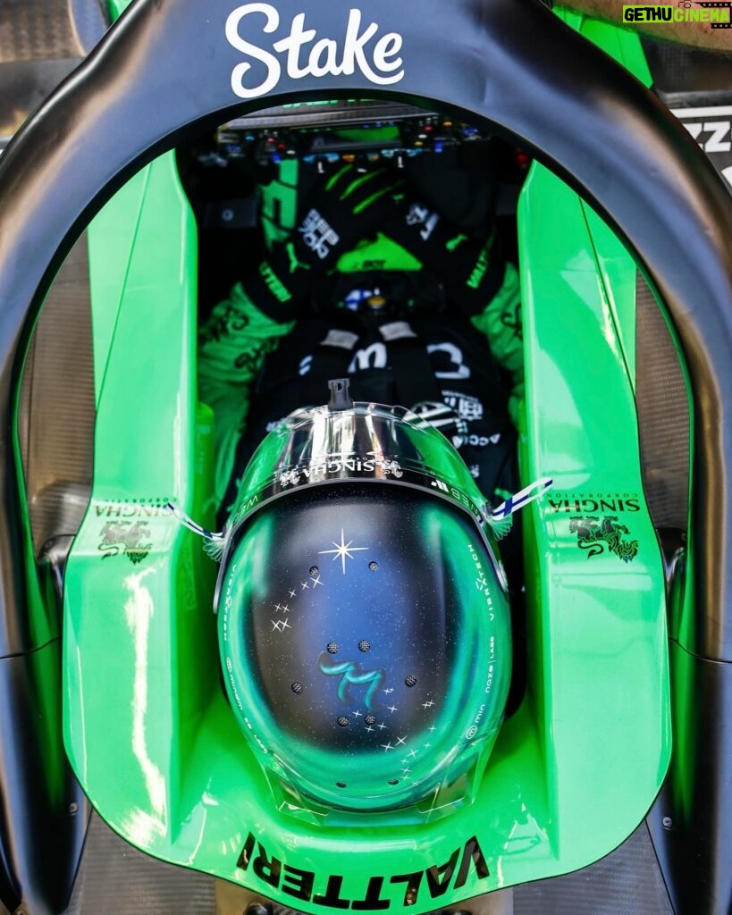 Valtteri Bottas Instagram - Testing ✔️ Next up Race 1 🏁 #VB77 #F1 #BahrainGP