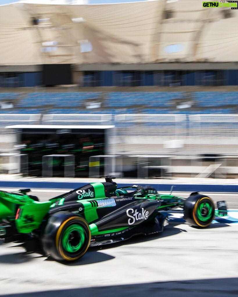 Valtteri Bottas Instagram - Pre-season test day 1 ✔️ Great to be back on track! And to start learning about the @stakef1team #C44. Positive first day - more to be explored tomorrow 🏁 #VB77 #F1 #Bahrain @stakef1team