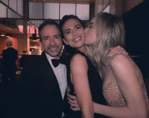 Vanessa Kirby Instagram - And the love for these guys… insane. Happiest days with these sisters. Totally in awe of what you’ve done in this movie @wellhayley @officialrebeccaferguson @pom.klementieff 

(And you as ever our beautiful @chrishyhodell) 🤍