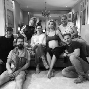 Vanessa Kirby Instagram - That’s a wrap on #PiecesofaWoman. Which has many pieces of my heart. Thank you to that family @bronstudios, you are the greatest. To the magic Montréal crew and wonderful prosthetics team who did my belly for hours every day. And of course my @hoff1982 for always being with me wherever we go.