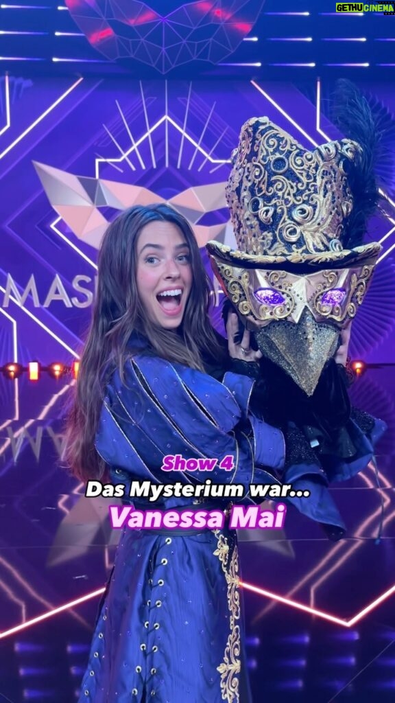 Vanessa Mai Instagram - Wer hat damit gerechnet? 👀 @vanessa.mai steckte diese Woche unter dem Mysterium! Wie fandet ihr ihre Performance? 😍 #maskedsinger #TMS P7