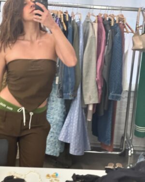 Vanessa Mai Instagram - Hatte ein richtig tolles Shooting heute und kann kaum erwarten das Ergebnis zu zeigen! Letzter Style wird Trend 🤝🏼