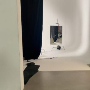 Vanessa Mai Instagram - Hatte ein richtig tolles Shooting heute und kann kaum erwarten das Ergebnis zu zeigen! Letzter Style wird Trend 🤝🏼