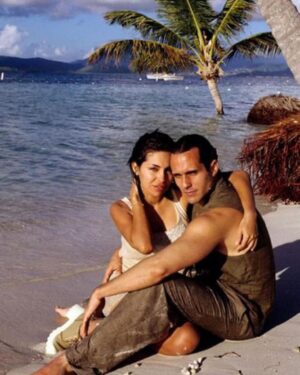 Vanessa Marcil Instagram - Writing behind the scenes Brenda experiences. Stuff that I’ve never discussed before. Just a reminder of how much I love @mauricebenard and what truly happened personally for me while working with him…..