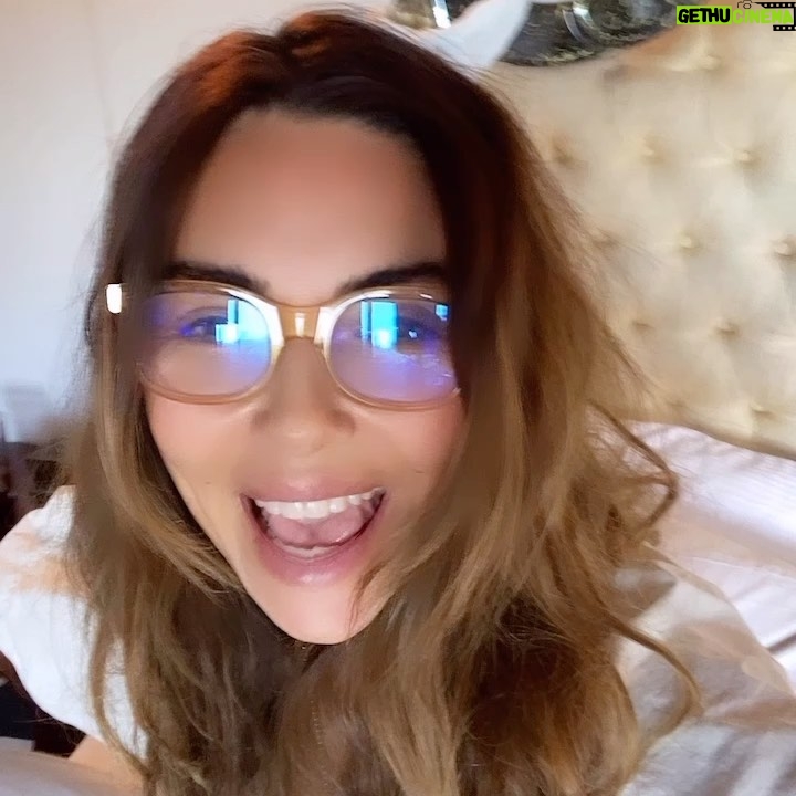 Vanessa Marcil Instagram - Temporarily on https://www.cameo.com/vanessamarcil for #Kasscatrescuefund 🥳