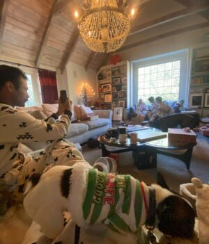 Vanessa Marcil Instagram - Three decades in #Wonderland #marcilfamily @gorrinbros