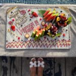Vanessa Mariposa Instagram - Spent this sunny day @azurebeachdubai 🥥✨🌴 anzeige _______ #vanessamariposa #vanessamariposafitness #dubaibeach #dubaibeachclub #rixosjbrdubai #beachclubs #azurebeachdubai #jbrbeach