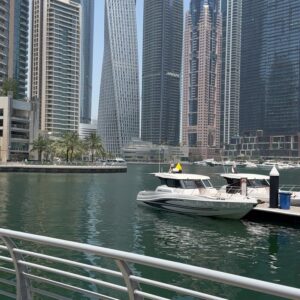 Vanessa Martins Instagram - 2a vez pelo Dubai. Desta vez a viver a cidade de forma diferente. Com turismo à mistura quisemos perceber como seria fazer vida por lá. Adaptámos as nossas rotinas de Portugal lá e apesar de ser uma forma de viver diferente, Dubai é sempre incrível de conhecer e um “até à próxima”. 
E vocês o que mais gostaram na vida Dubayy?

#PlatinumHeritage #BeAHERO#
@platinumheritage