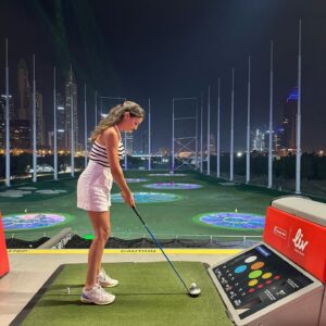 Vanessa Martins Instagram - 2a vez pelo Dubai. Desta vez a viver a cidade de forma diferente. Com turismo à mistura quisemos perceber como seria fazer vida por lá. Adaptámos as nossas rotinas de Portugal lá e apesar de ser uma forma de viver diferente, Dubai é sempre incrível de conhecer e um “até à próxima”. 
E vocês o que mais gostaram na vida Dubayy?

#PlatinumHeritage #BeAHERO#
@platinumheritage
