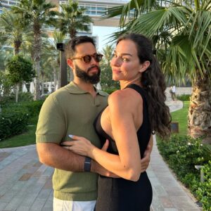 Vanessa Martins Instagram - 2a vez pelo Dubai. Desta vez a viver a cidade de forma diferente. Com turismo à mistura quisemos perceber como seria fazer vida por lá. Adaptámos as nossas rotinas de Portugal lá e apesar de ser uma forma de viver diferente, Dubai é sempre incrível de conhecer e um “até à próxima”. 
E vocês o que mais gostaram na vida Dubayy?

#PlatinumHeritage #BeAHERO#
@platinumheritage