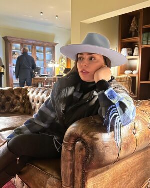 Vanessa Martins Instagram - Olá 2024.