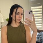 Vanessa Merrell Instagram - hi. ♡