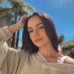 Vanessa Merrell Instagram - POV: the girl whose cats have become her entire personality