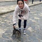 Vanessa Merrell Instagram - *travels to different countries and comes back with only cat content a monkey*