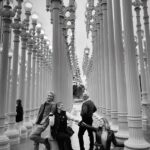 Vanessa Ray Instagram - May we all go into 2023 hitting it as hard as Eric hits these poses. #happynewyear #2023 #lacma