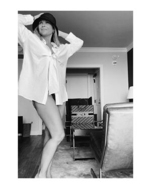 Vanessa Ray Thumbnail - 19.2K Likes - Most Liked Instagram Photos